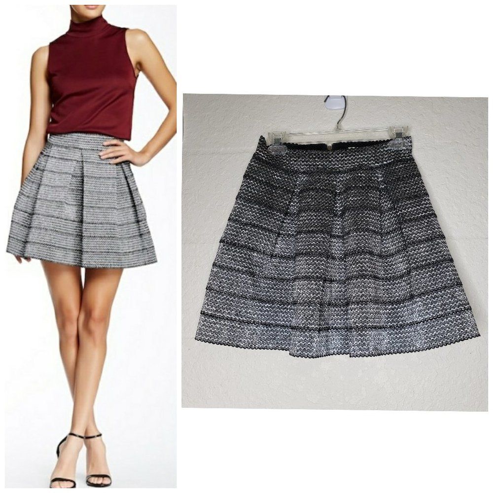 Ginger G Silver & Black Metallic Skirt Size Medium